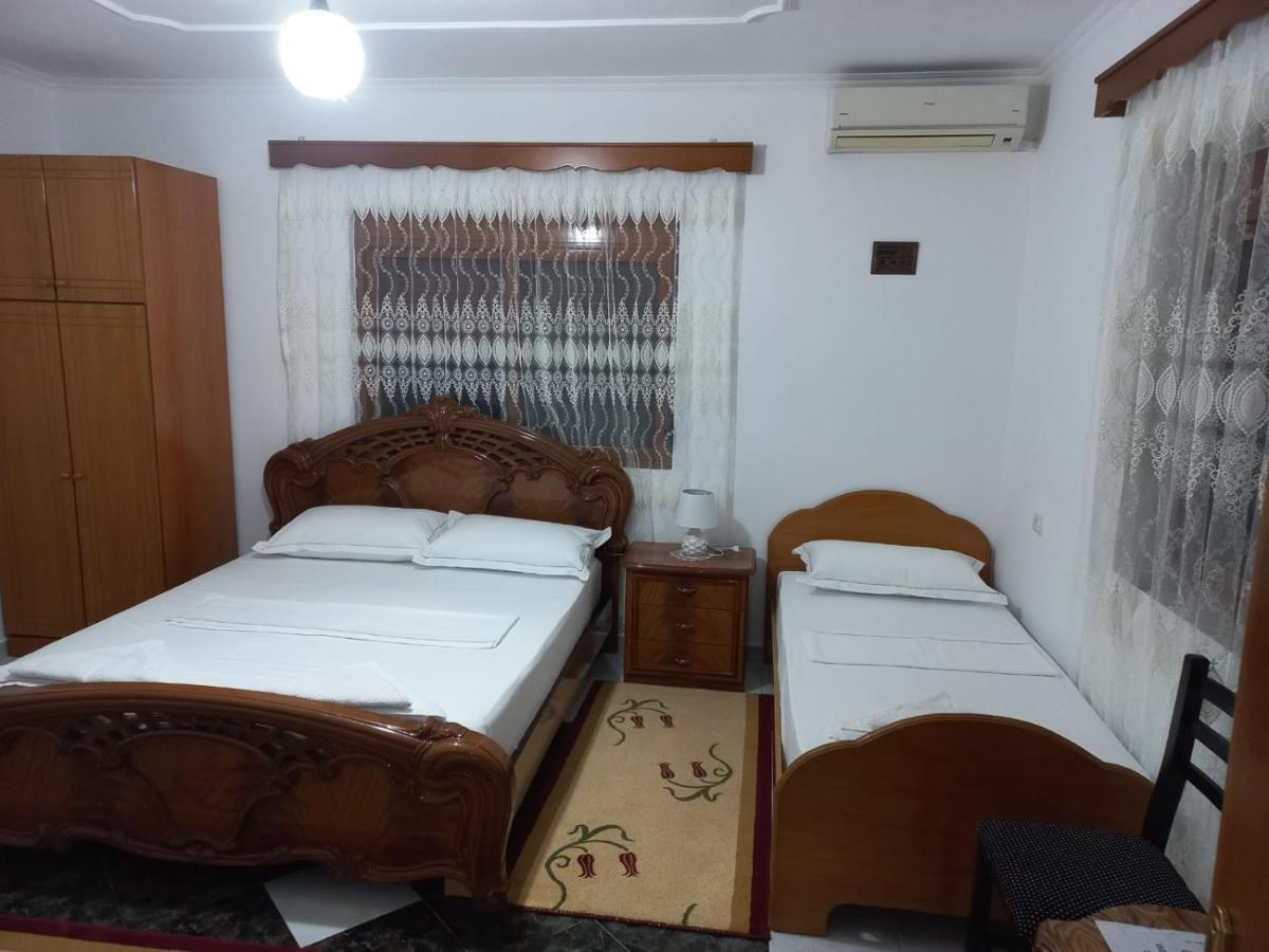 Guest House Bumbli Berat Kamer foto