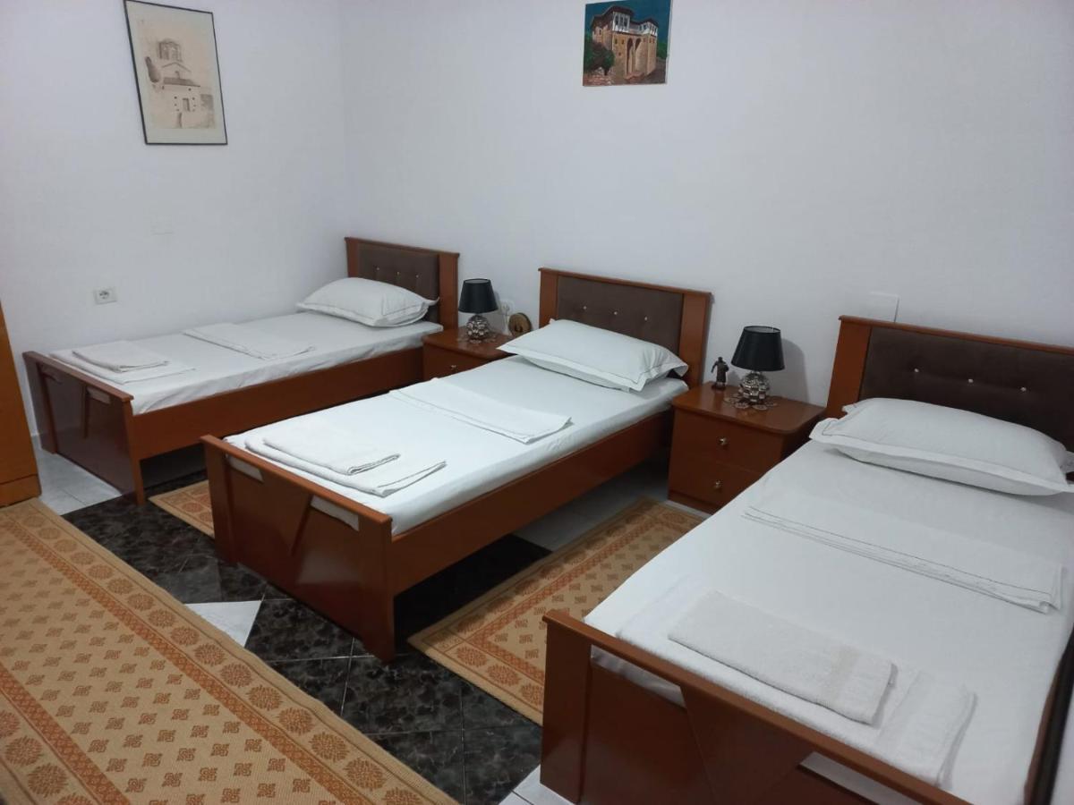 Guest House Bumbli Berat Kamer foto
