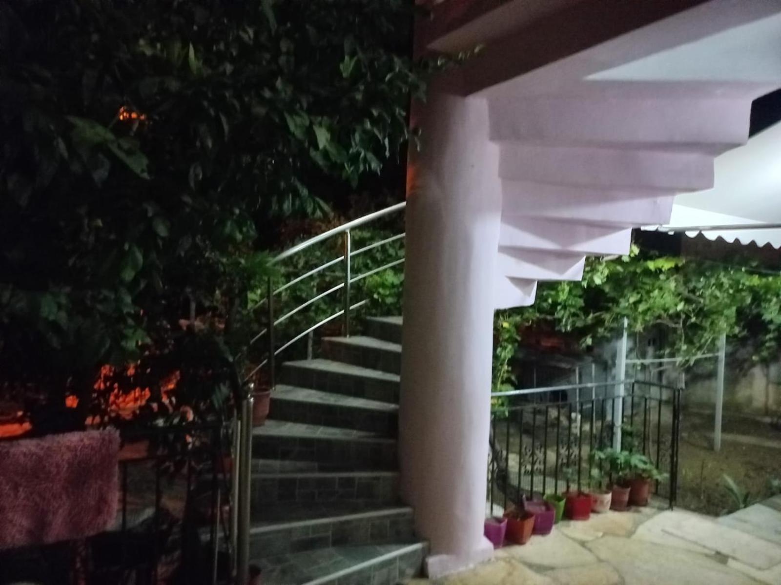 Guest House Bumbli Berat Kamer foto